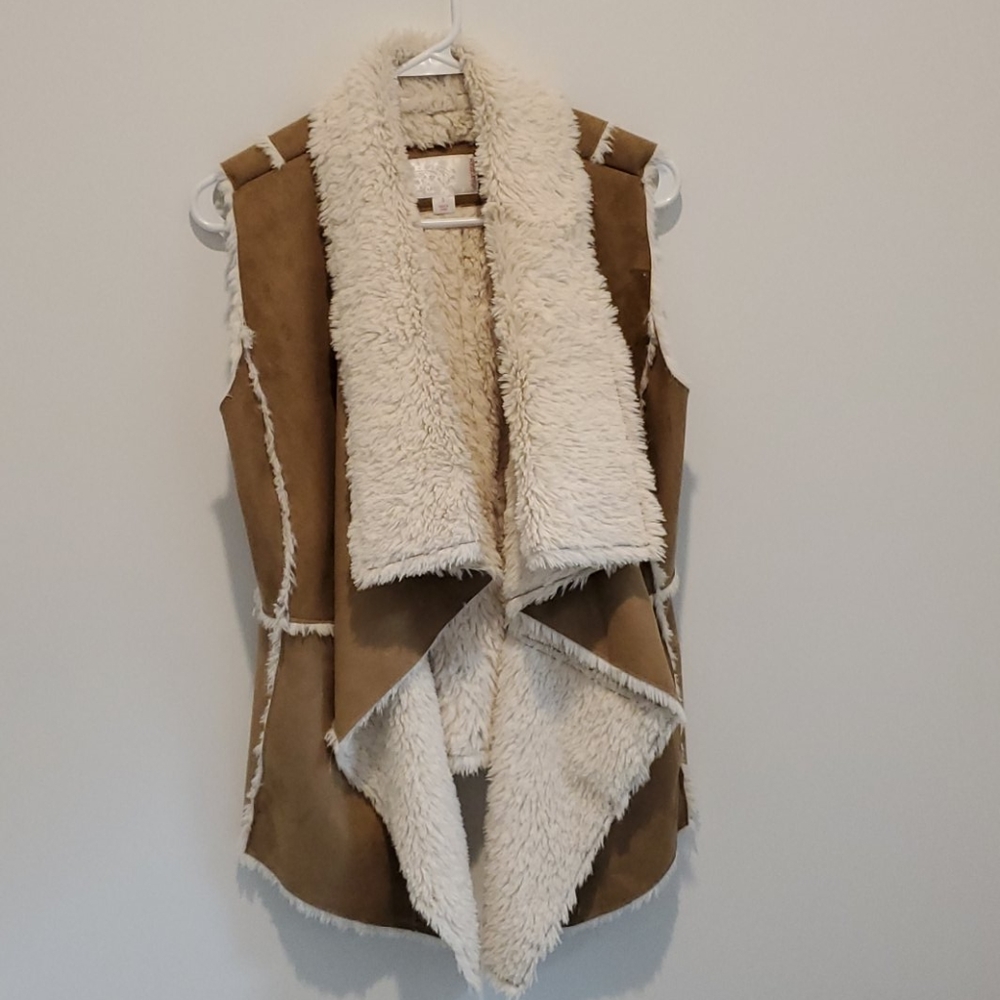 Faux fur vest